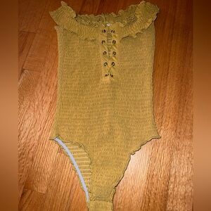 MUSTARD YELLOW BODYSUIT